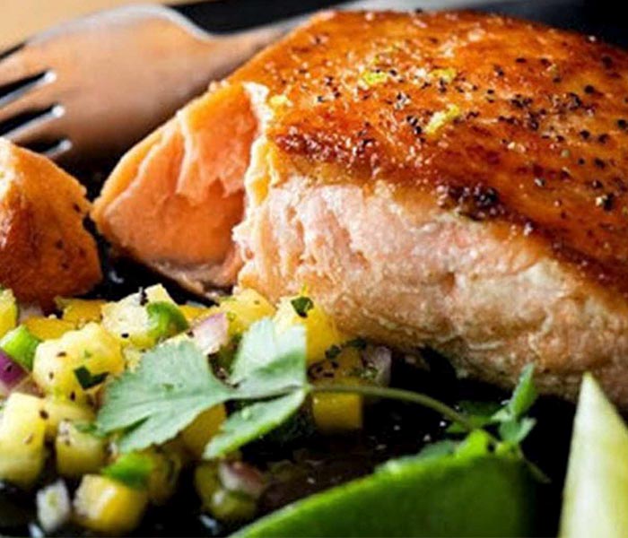 Grilled Salmon with Tropical Fruit Salsa